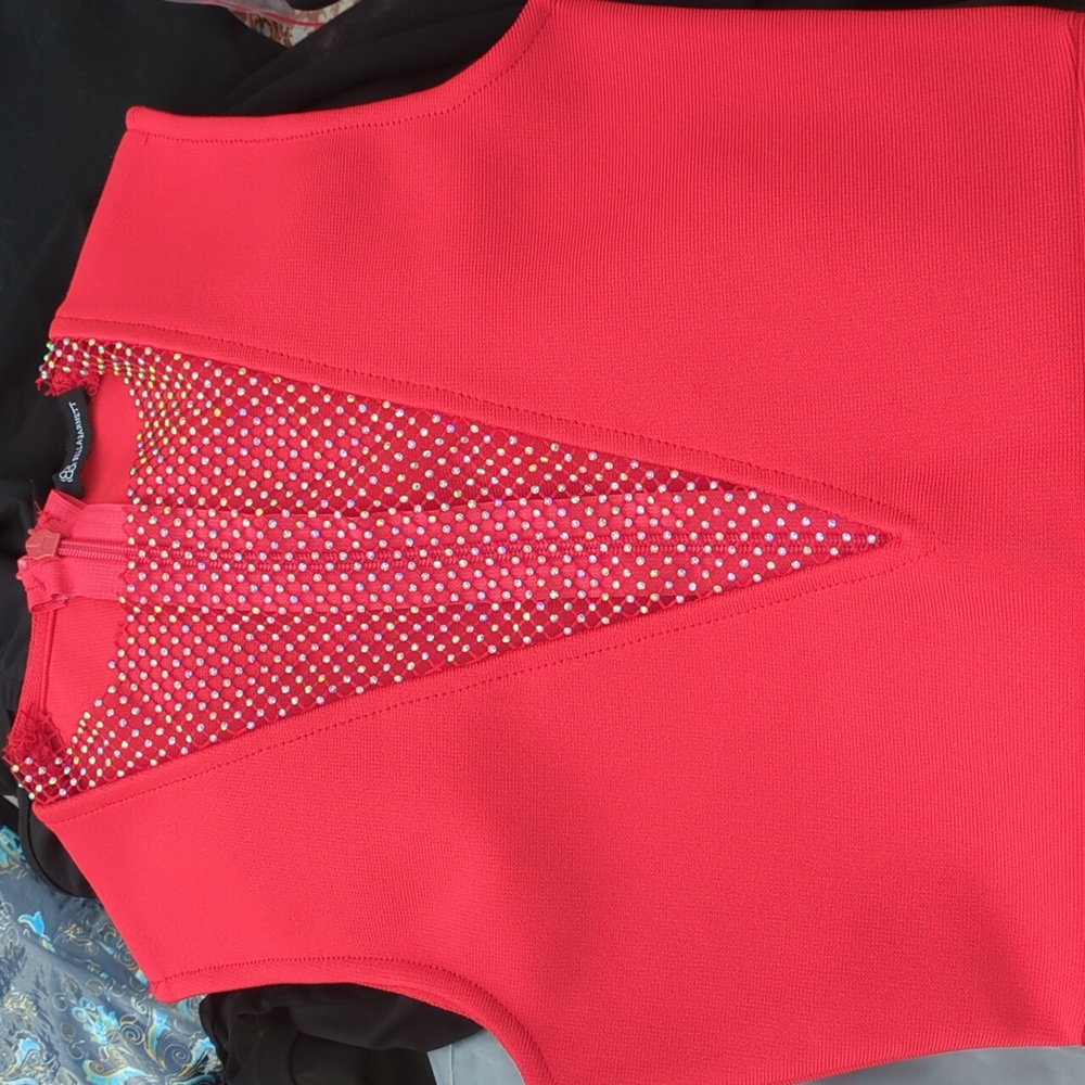 New Beautiful Bella Barnett Dress, red color,‎ size Large, bodycon. - Picture 14 of 14